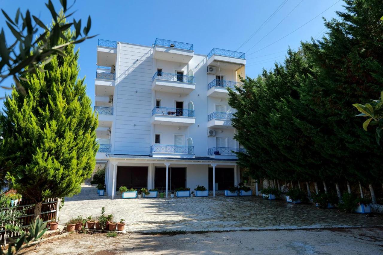 Miracle Apartments Saranda Екстер'єр фото