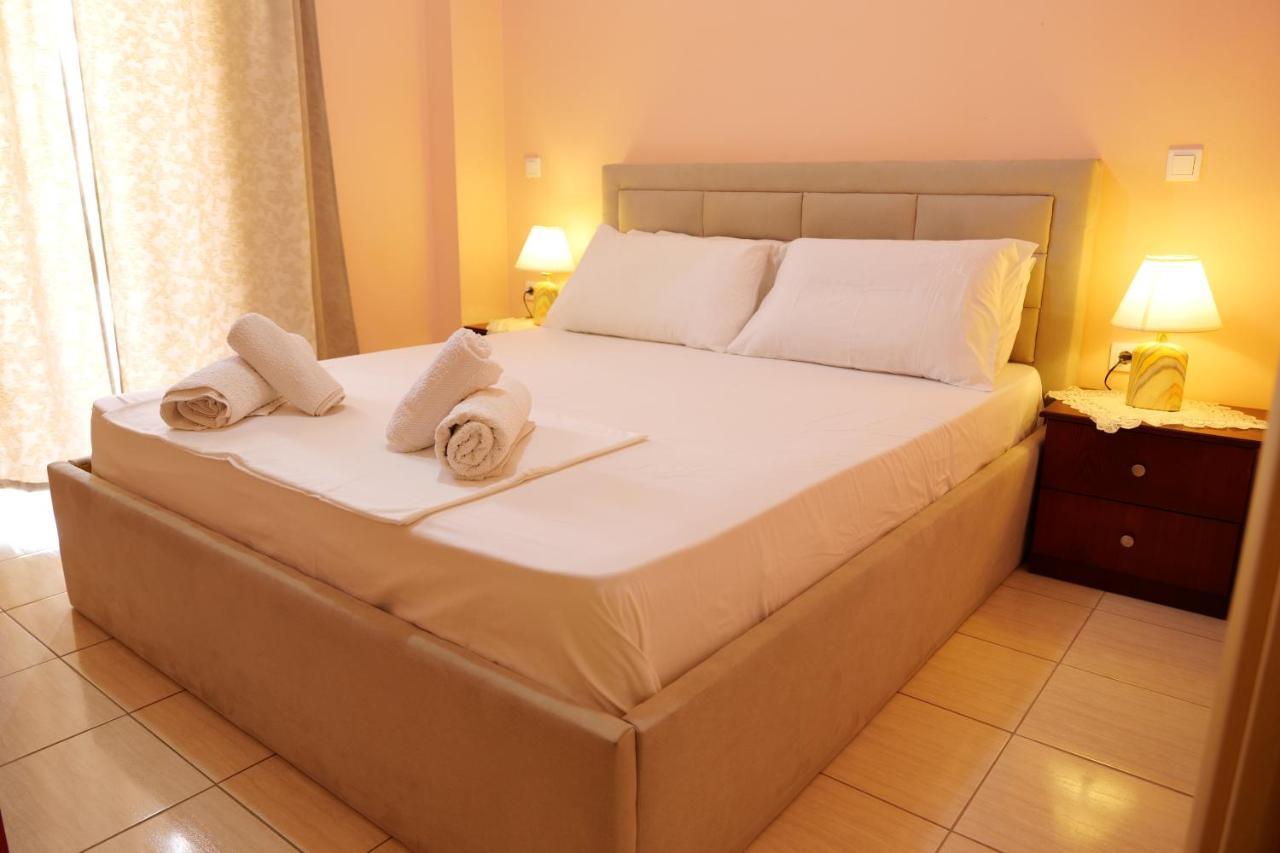 Miracle Apartments Saranda Екстер'єр фото